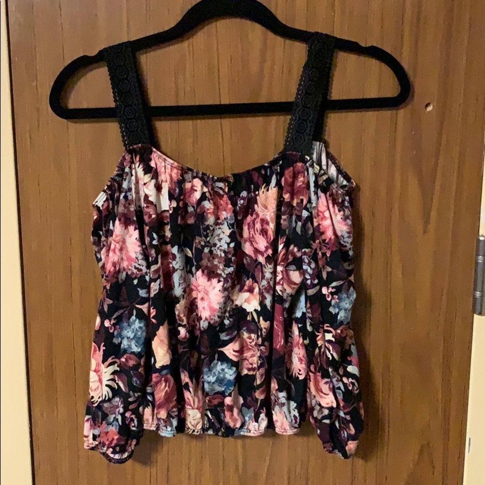 Cropped Top short sleeve floral shirt